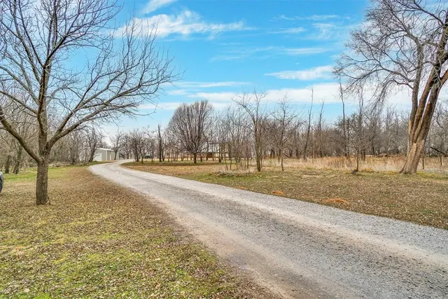 Photo 4 — 15763 S County Road 206 Road, Altus, OK 73521