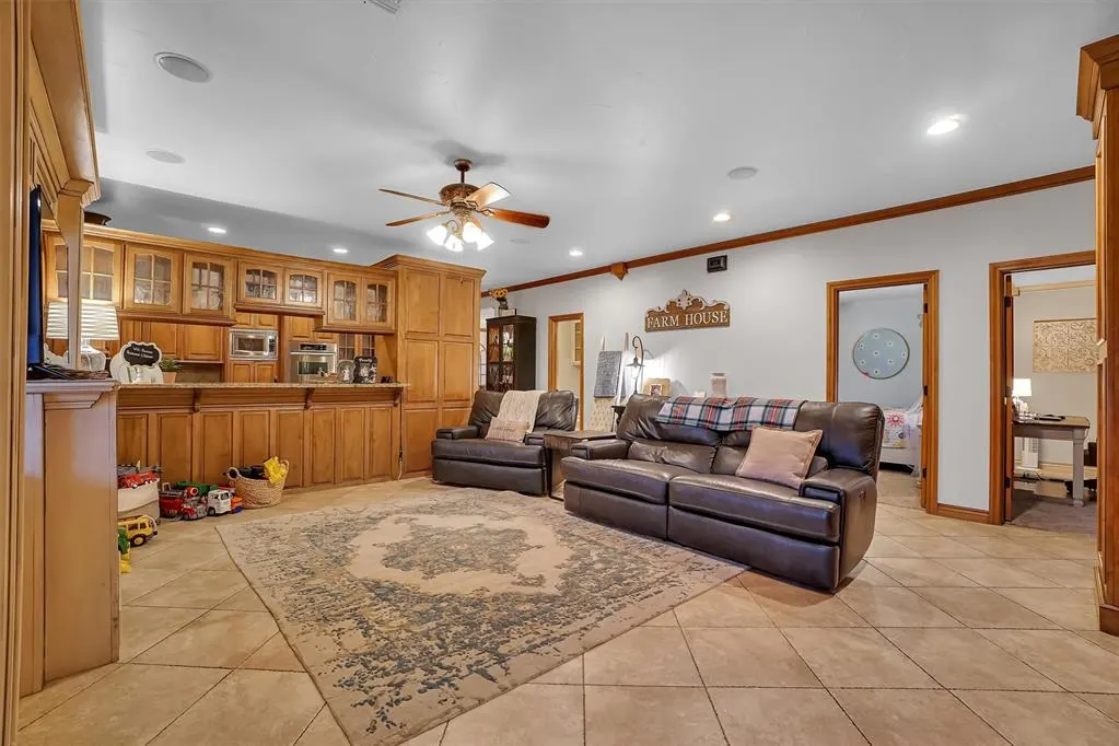 Photo 10 — 15763 S County Road 206 Road, Altus, OK 73521