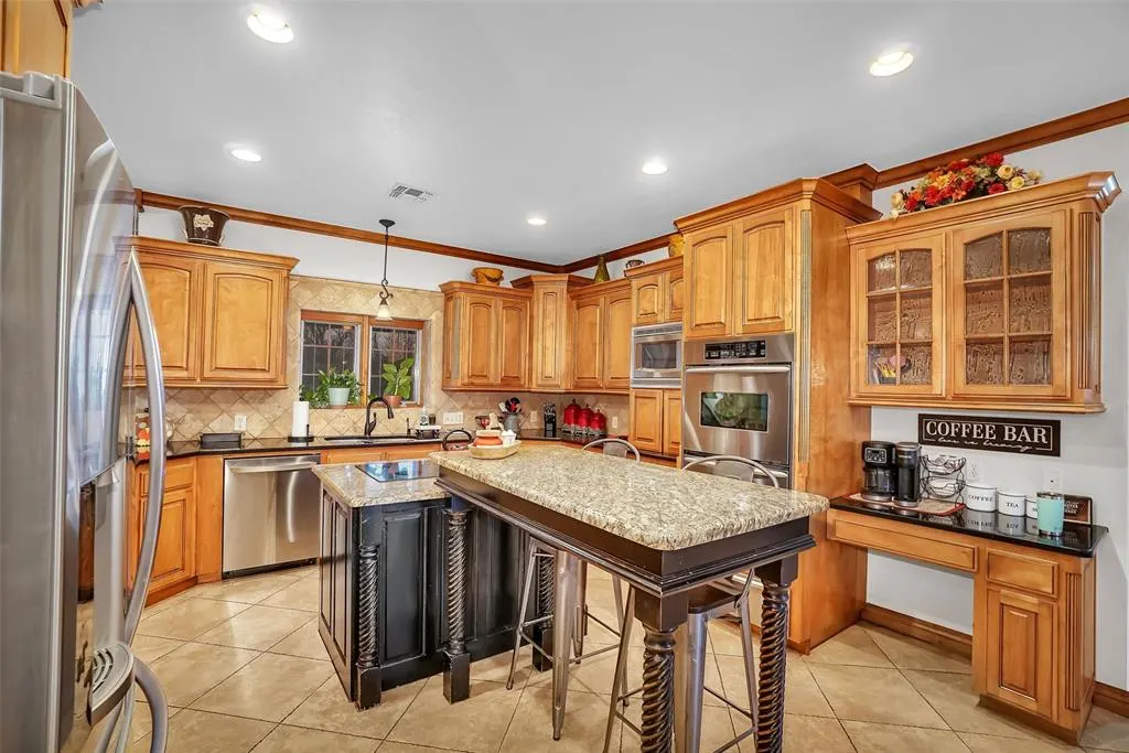 Photo 13 — 15763 S County Road 206 Road, Altus, OK 73521