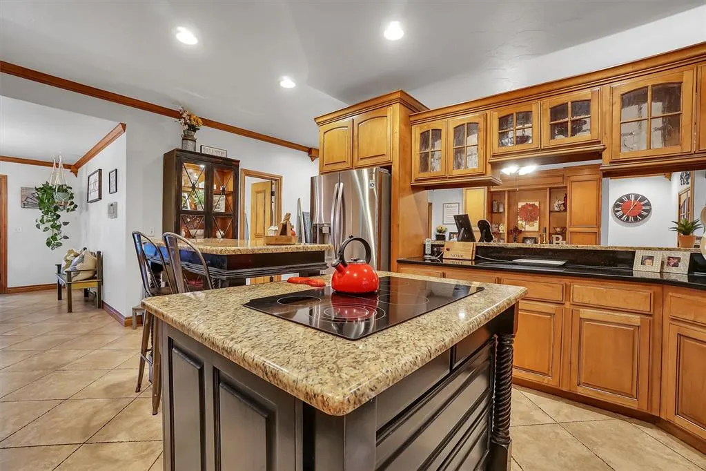 Photo 18 — 15763 S County Road 206 Road, Altus, OK 73521