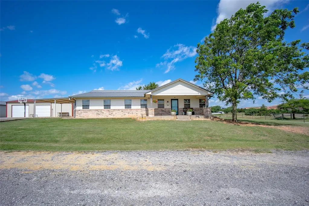 Photo 3 — 1731 County Road 1441, Ninnekah, OK 73067