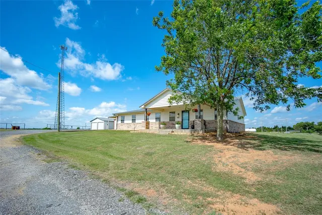 Photo 5 — 1731 County Road 1441, Ninnekah, OK 73067