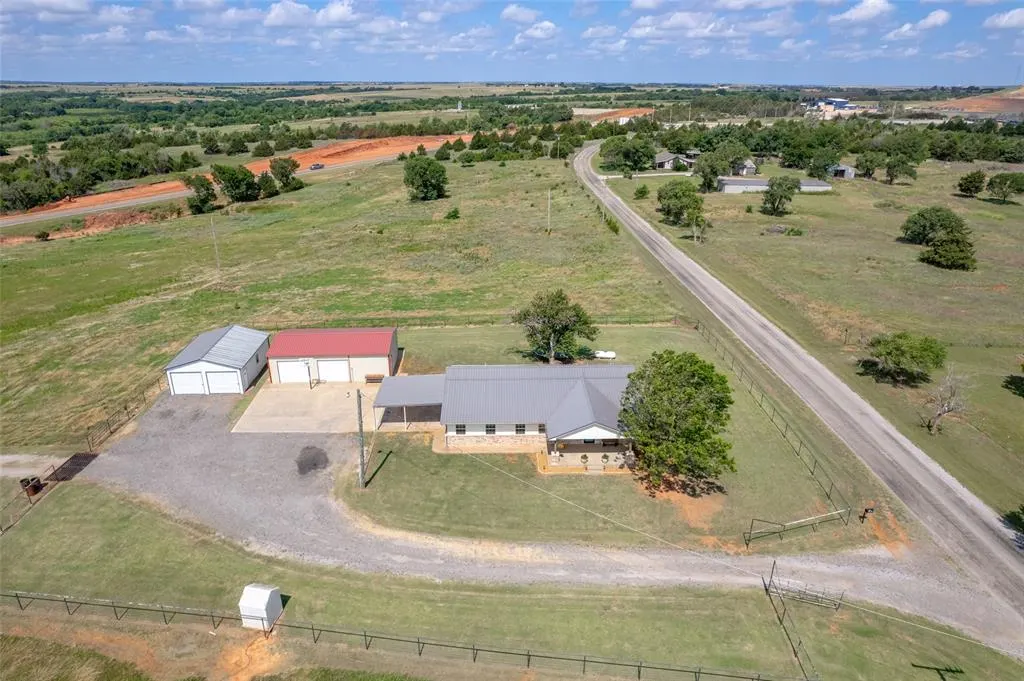 Photo 32 — 1731 County Road 1441, Ninnekah, OK 73067