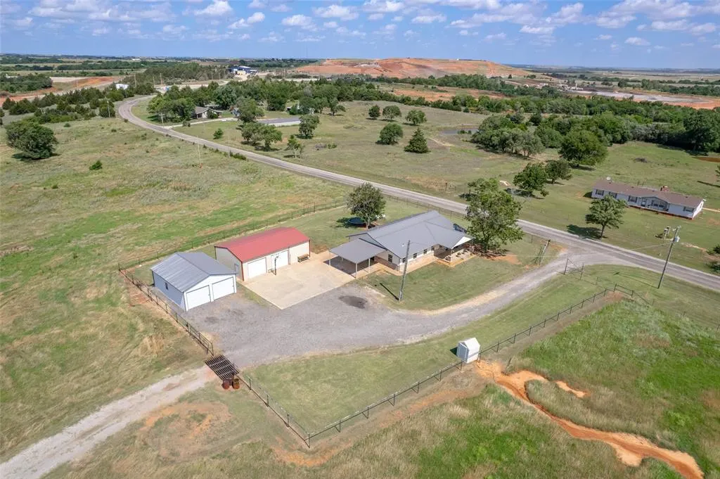 Photo 33 — 1731 County Road 1441, Ninnekah, OK 73067