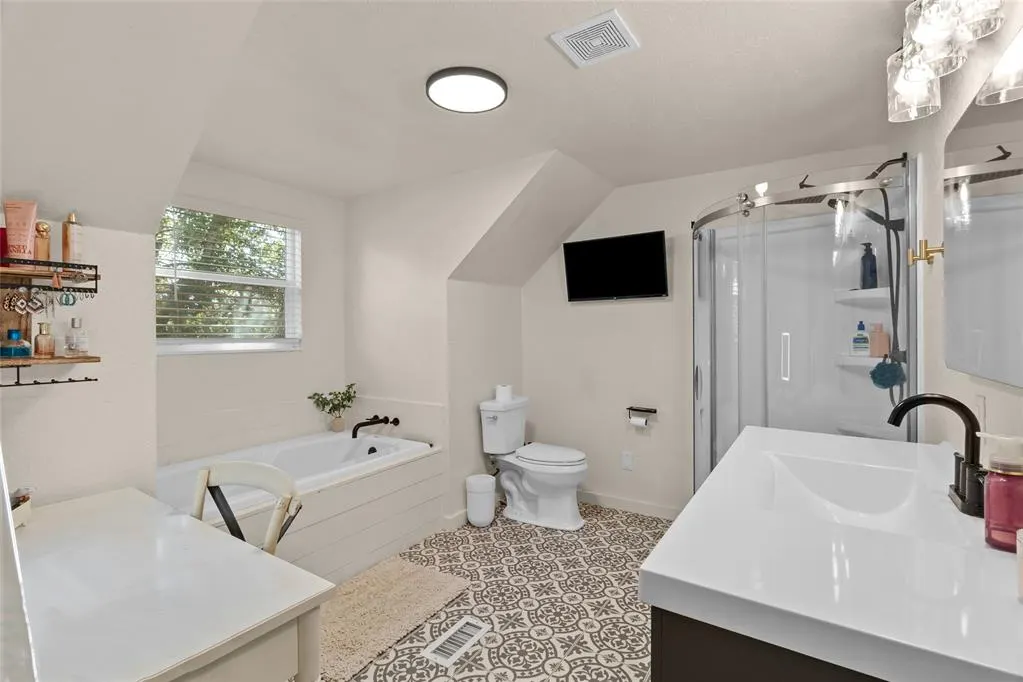 Photo 14 — 9025 Hollow Road, Newalla, OK 74857