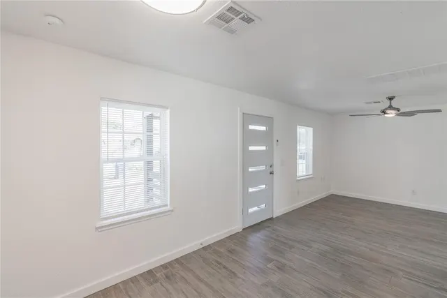 Photo 5 — 106 Slant Street, El Reno, OK 73036