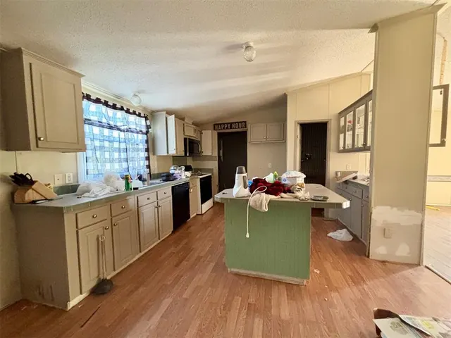 Photo 3 — 1409 Jacy Lane, Blanchard, OK 73010