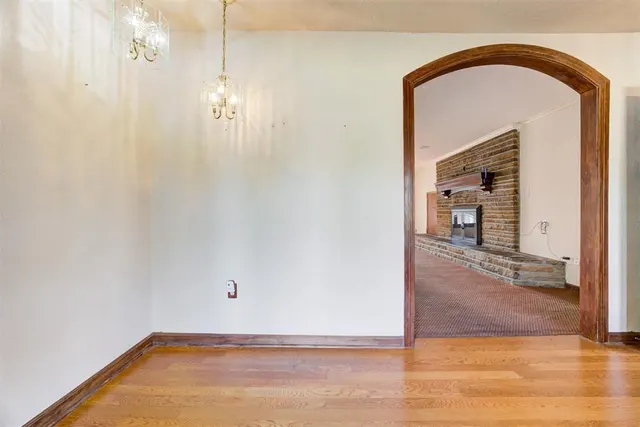 Photo 6 — 3708 NE Kings Row, Forest Park, OK 73121