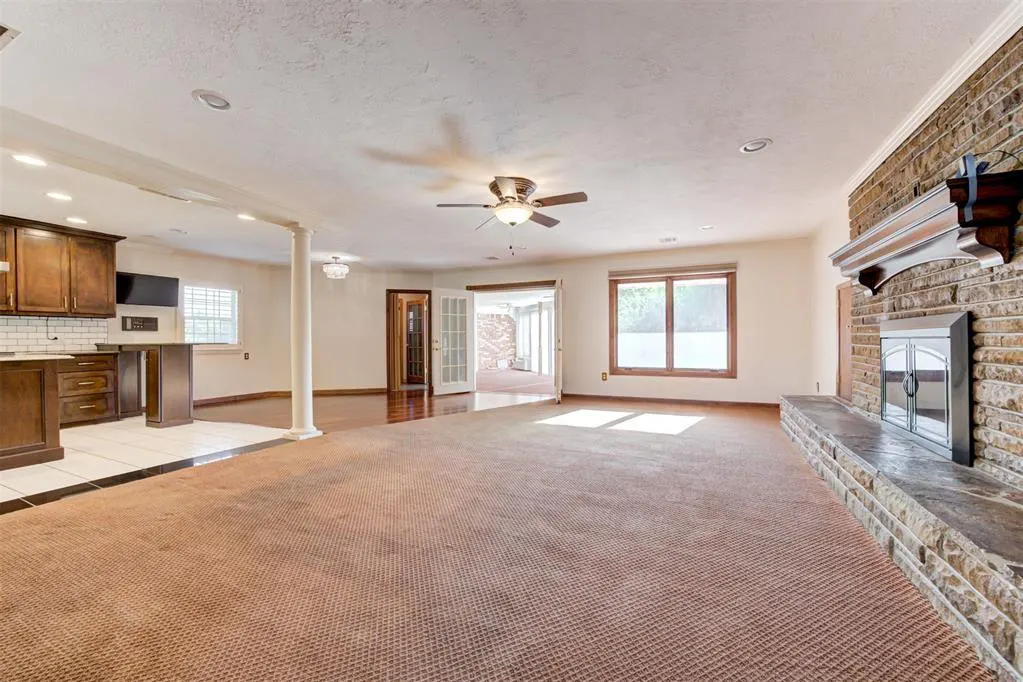 Photo 7 — 3708 NE Kings Row, Forest Park, OK 73121