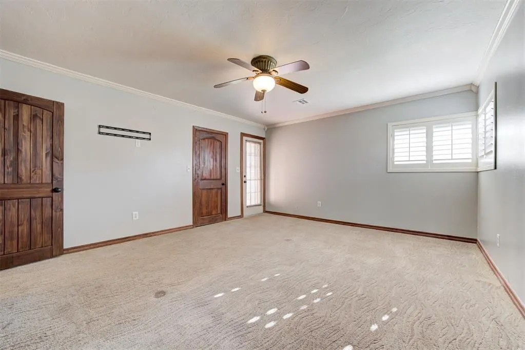 Photo 24 — 3708 NE Kings Row, Forest Park, OK 73121