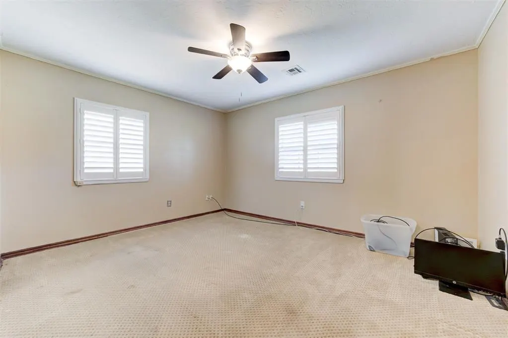 Photo 31 — 3708 NE Kings Row, Forest Park, OK 73121