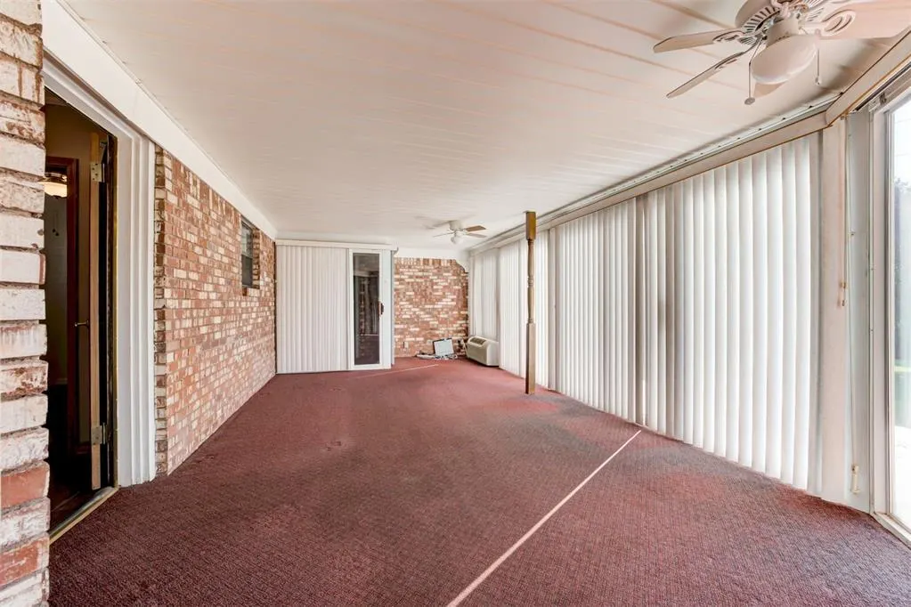 Photo 37 — 3708 NE Kings Row, Forest Park, OK 73121
