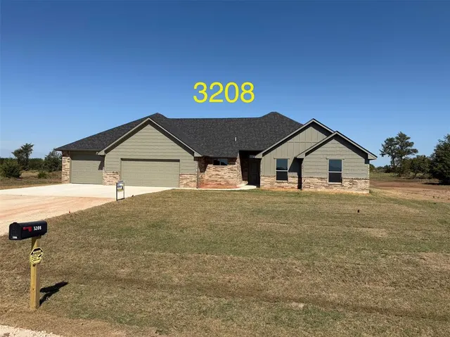 Front exterior — 3208 E Cedar Creek Pass, Stillwater, OK 74075