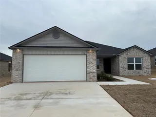 Sold home at 404 SW 11th Street