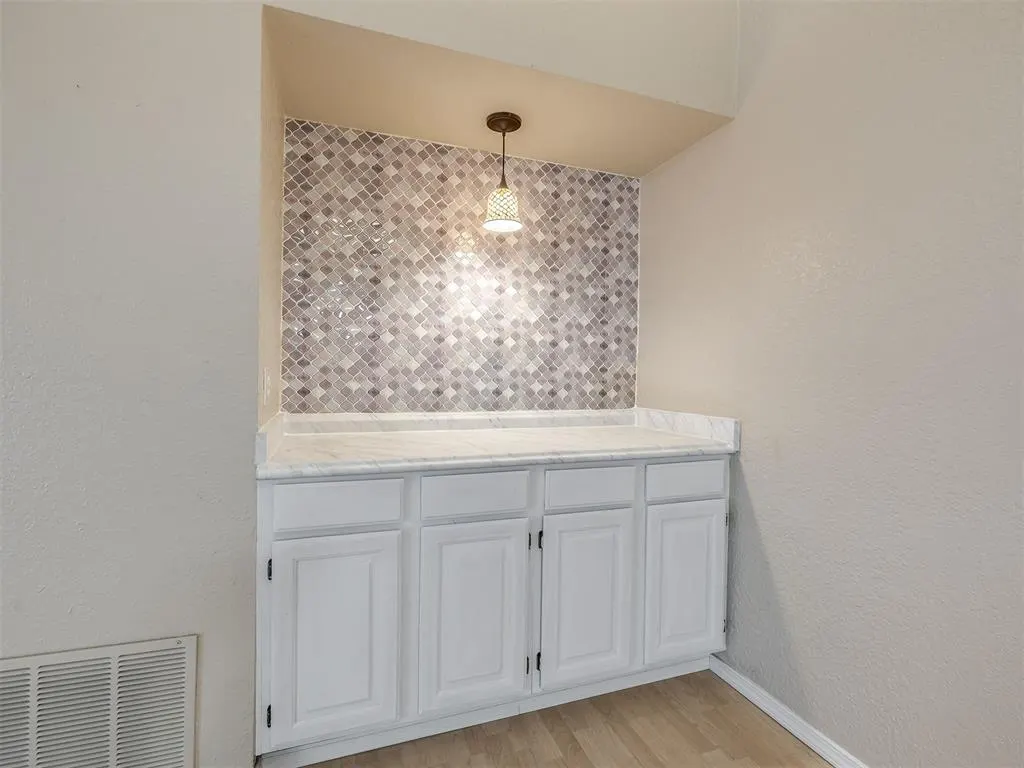 Photo 15 — 3003 River Oaks Drive 241, Norman, OK 73072
