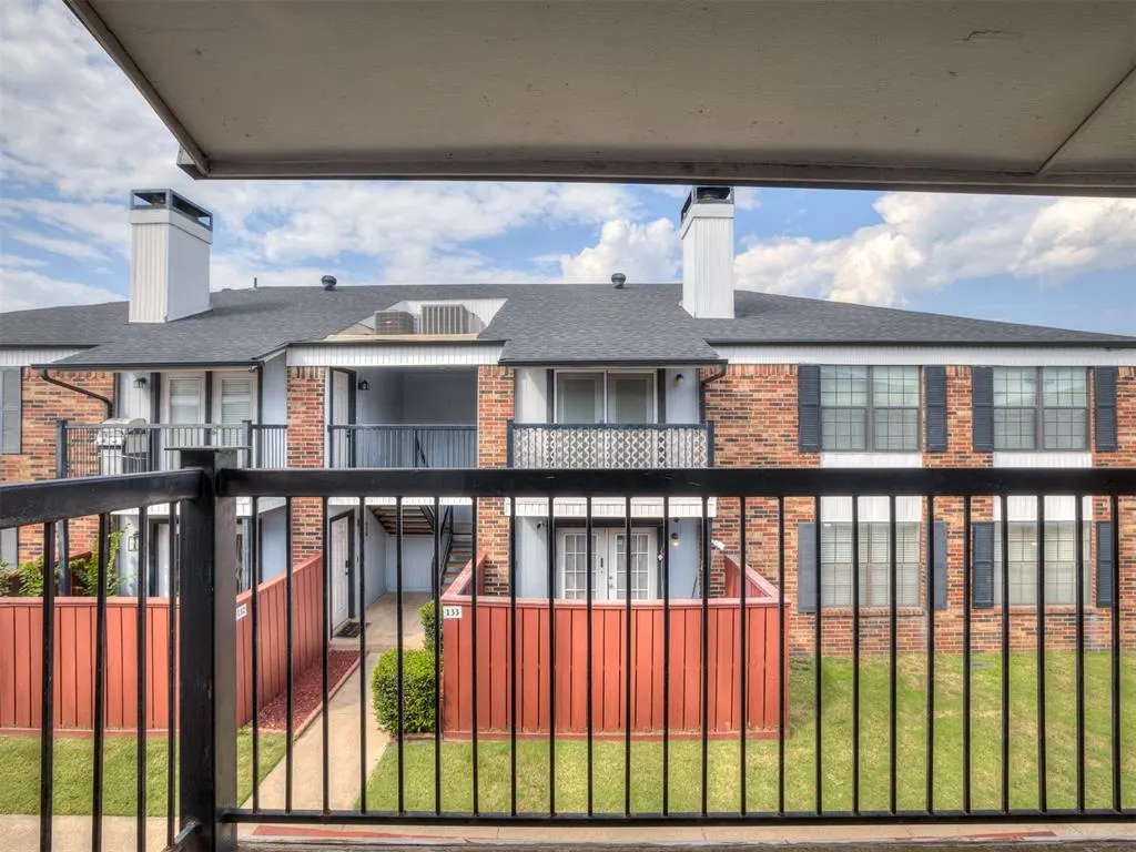 Photo 37 — 3003 River Oaks Drive 241, Norman, OK 73072