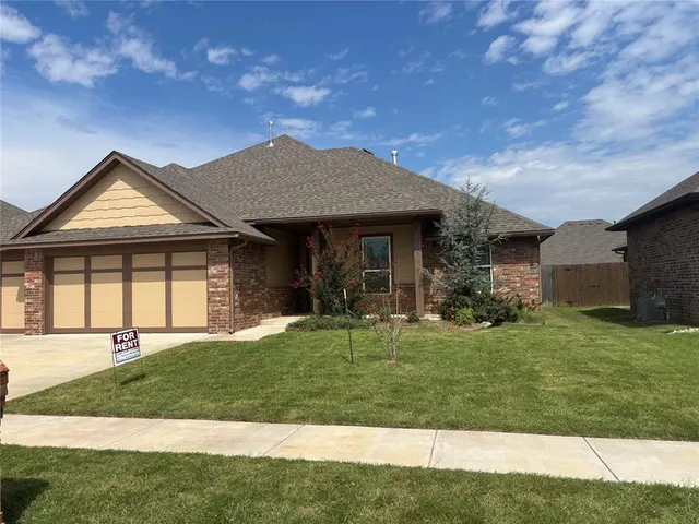 Photo 2 — 8505 NW 110th Street, Oklahoma City, OK 73162