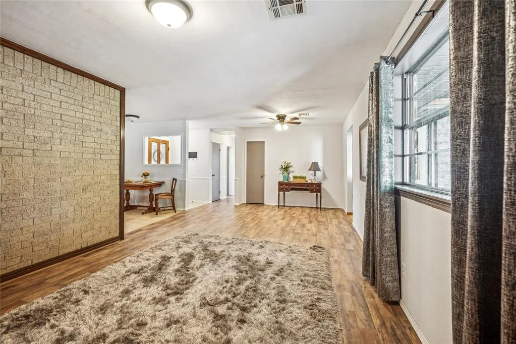 Photo 16 — 719 NW Belle Drive, Minco, OK 73059