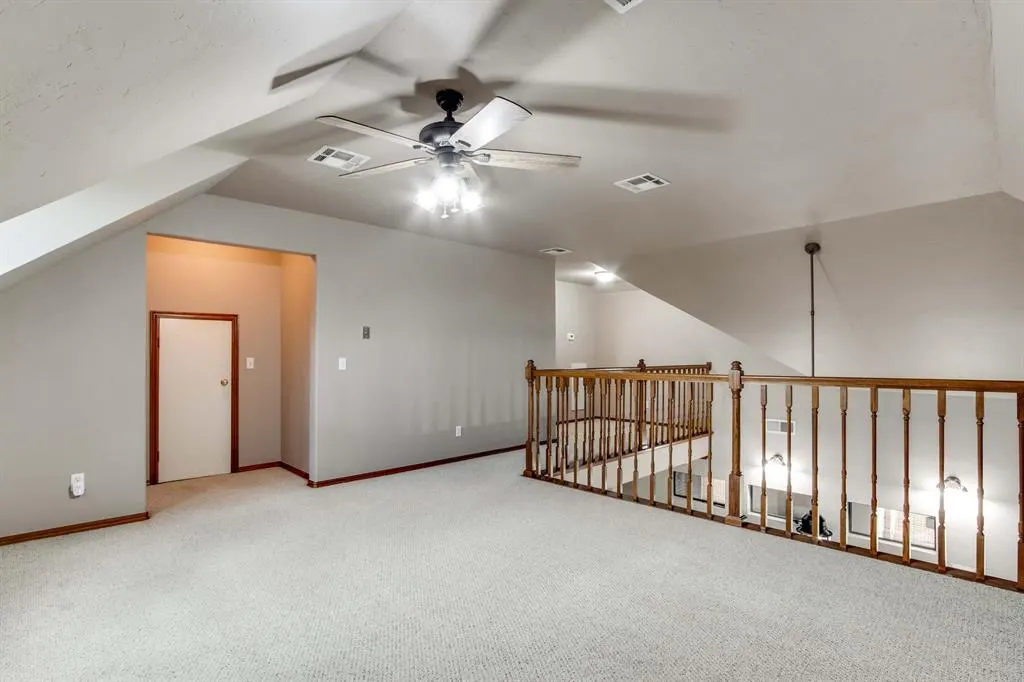Photo 9 — 8955 Falcon Drive, Piedmont, OK 73078