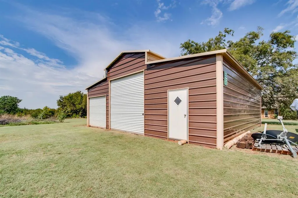 Photo 21 — 8955 Falcon Drive, Piedmont, OK 73078