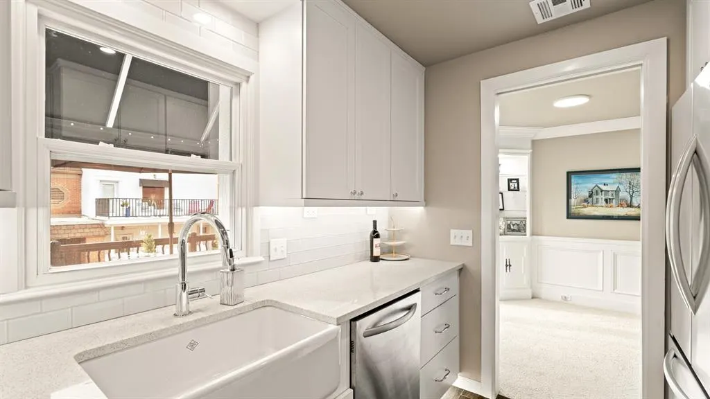 Photo 15 — 6428 Brandywine Lane, Oklahoma City, OK 73116