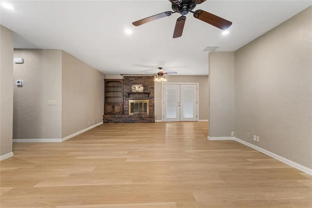 Photo 4 — 171 Circle Drive, Weatherford, OK 73096