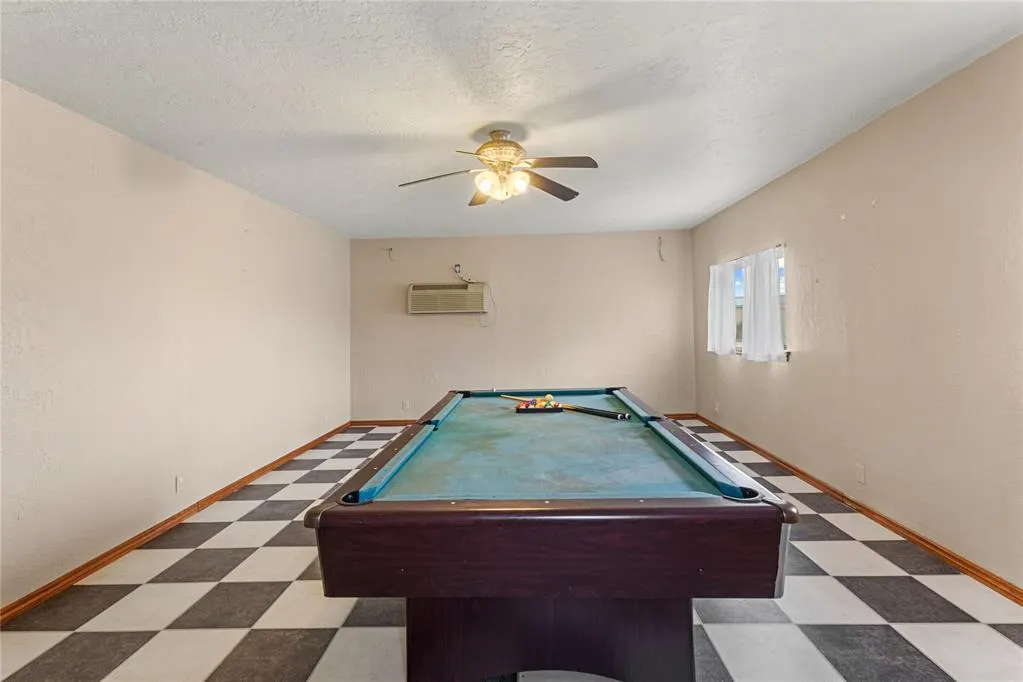 Photo 17 — 171 Circle Drive, Weatherford, OK 73096