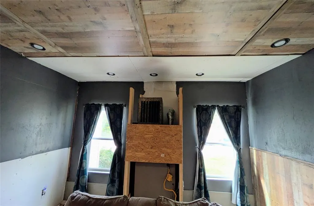 Photo 9 — 521 W Collge Avenue, Blackwell, OK 74631