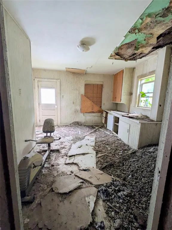 Photo 41 — 521 W Collge Avenue, Blackwell, OK 74631