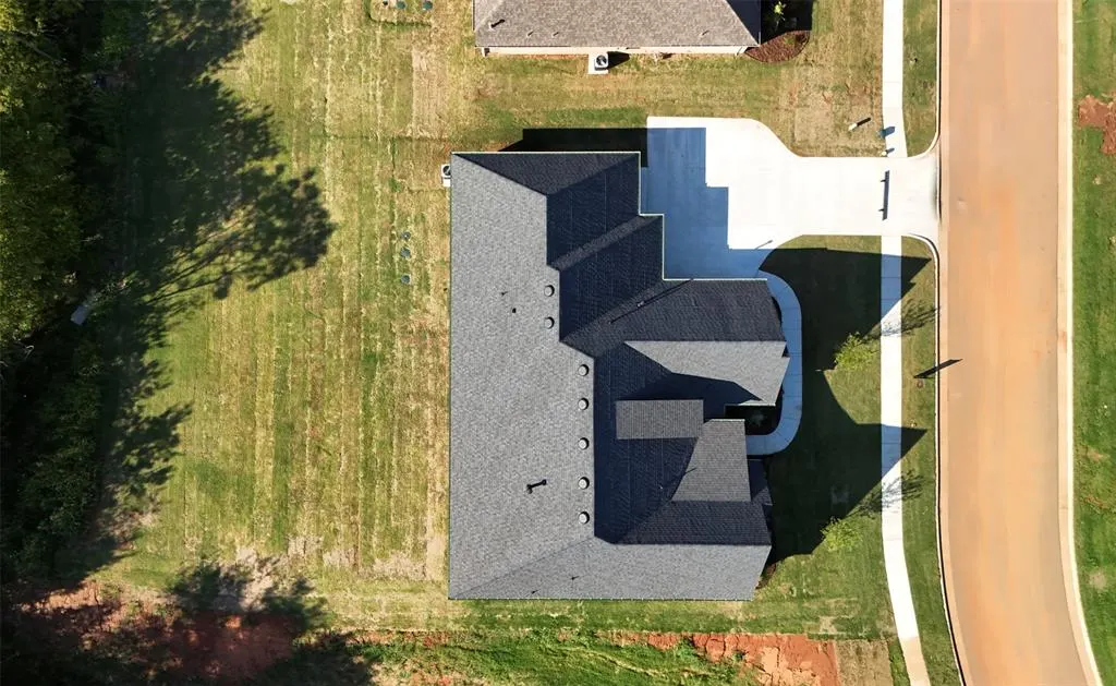 Photo 7 — 11809 Josie Lane, Oklahoma City, OK 73173