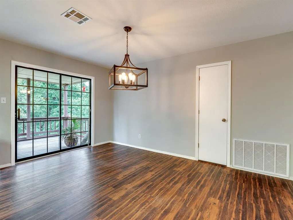 Photo 11 — 401 S 14 Street, Ada, OK 74820