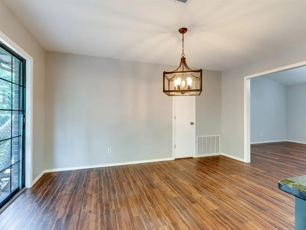 Photo 12 — 401 S 14 Street, Ada, OK 74820