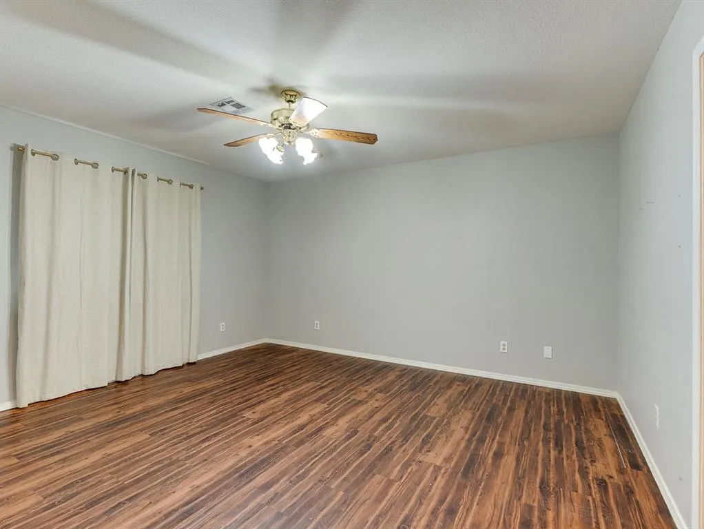 Photo 17 — 401 S 14 Street, Ada, OK 74820