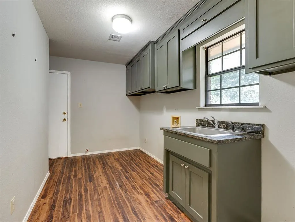 Photo 31 — 401 S 14 Street, Ada, OK 74820