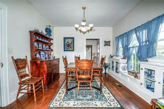 Photo 7 — 406 W 9th Street, Stroud, OK 74079