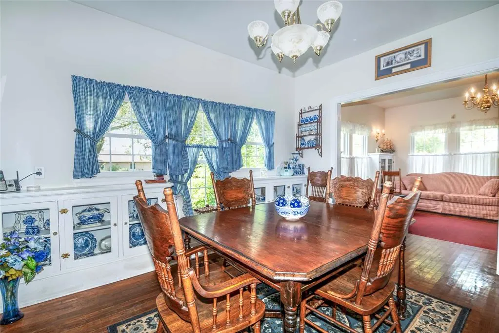 Photo 8 — 406 W 9th Street, Stroud, OK 74079