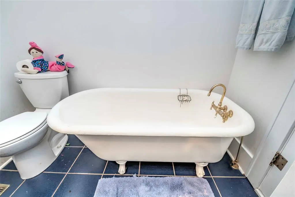Photo 14 — 406 W 9th Street, Stroud, OK 74079