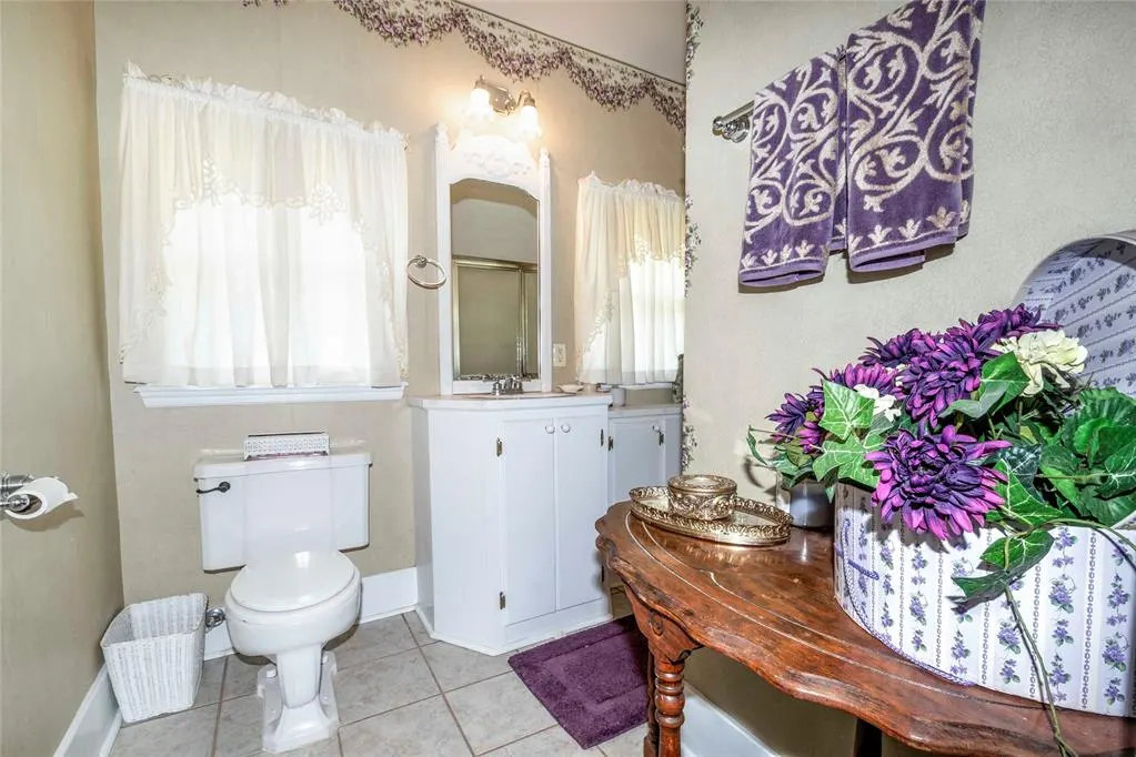 Photo 19 — 406 W 9th Street, Stroud, OK 74079
