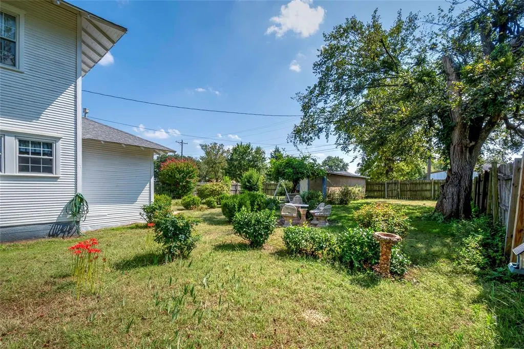 Photo 28 — 406 W 9th Street, Stroud, OK 74079