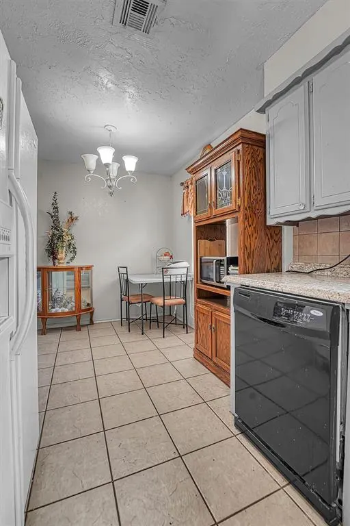 Photo 8 — 101 Maple Street, Elk City, OK 73644