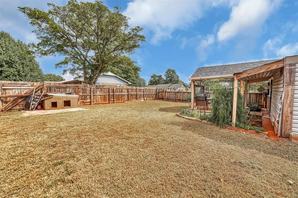 Photo 17 — 101 Maple Street, Elk City, OK 73644