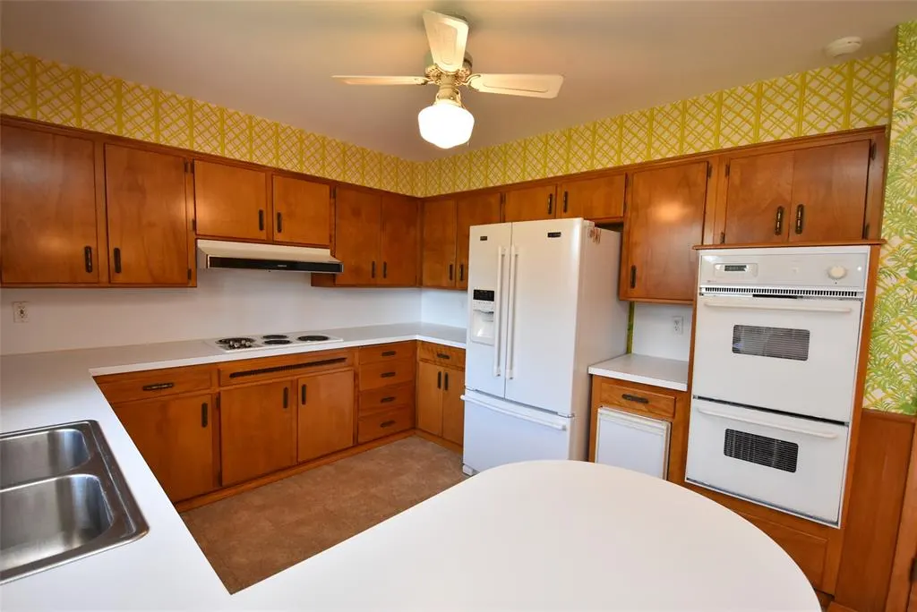 Photo 24 — 611 Morningside Drive, Seminole, OK 74868