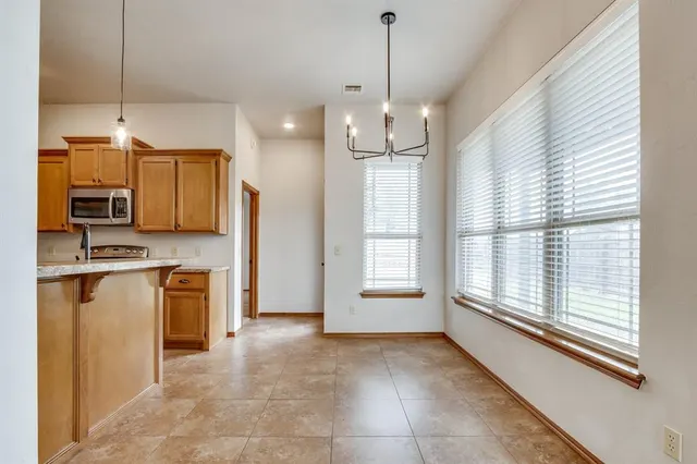 Photo 7 — 1046 Phils Way, Piedmont, OK 73078