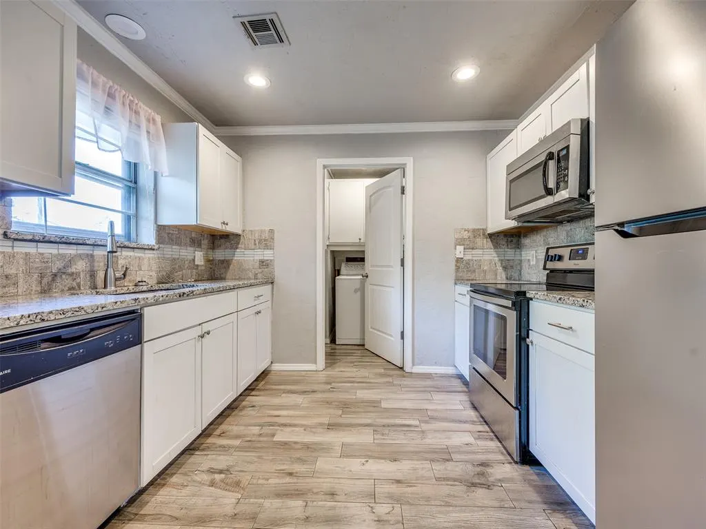 Photo 17 — 206 Collier Drive, Norman, OK 73069