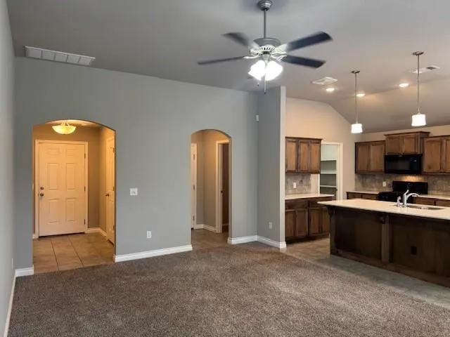 Photo 5 — 722 Blue Fish Road, Norman, OK 73069