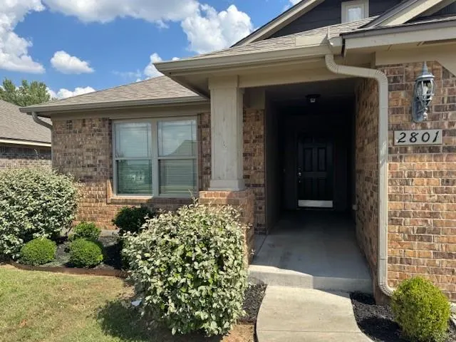 Photo 2 — 2801 Leopard Lily Drive, Norman, OK 73069