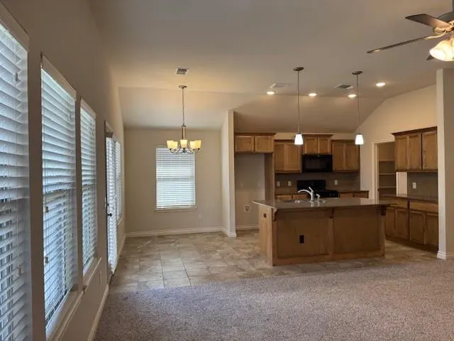 Photo 6 — 2801 Leopard Lily Drive, Norman, OK 73069