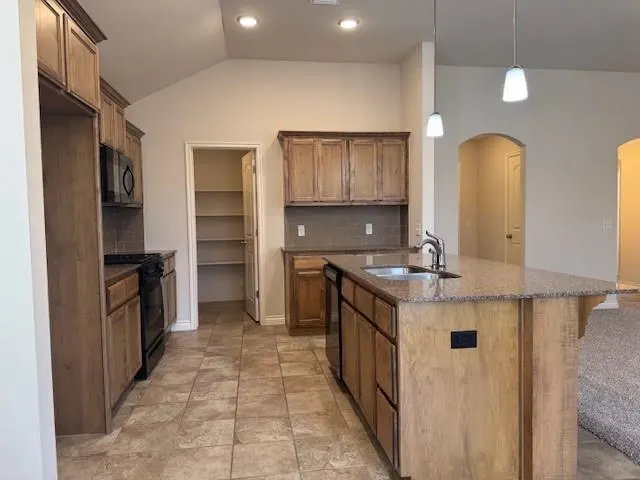Photo 13 — 2801 Leopard Lily Drive, Norman, OK 73069