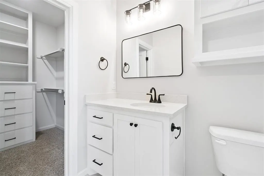Photo 32 — 10400 SW 51st Street, Mustang, OK 73064