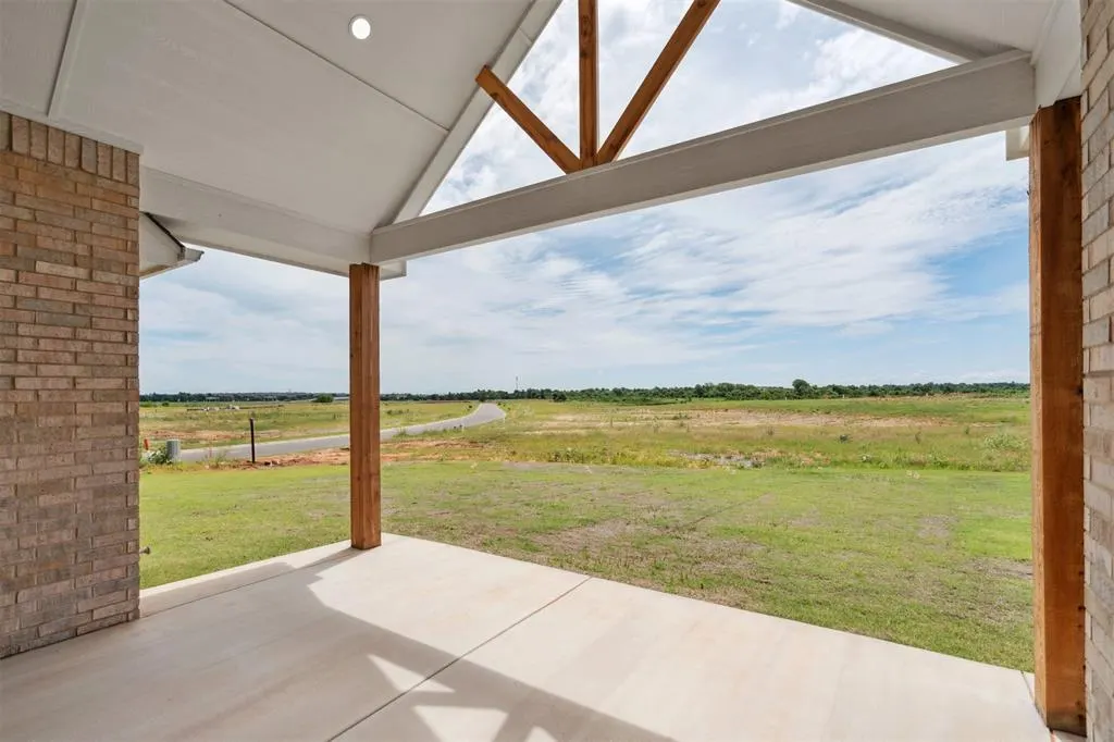Photo 36 — 10400 SW 51st Street, Mustang, OK 73064